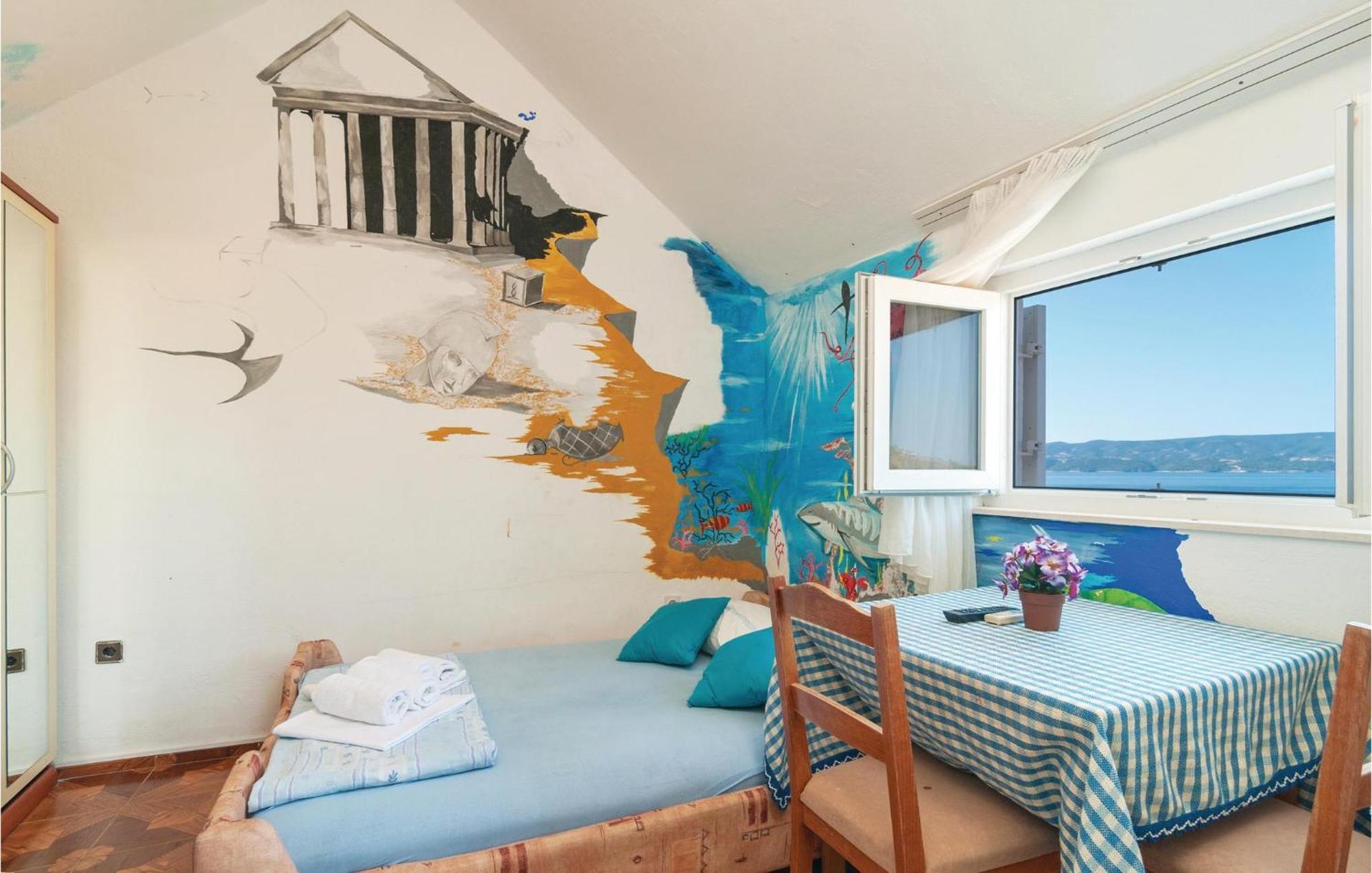 Gorgeous Apartment In Omis With House Sea View Esterno foto