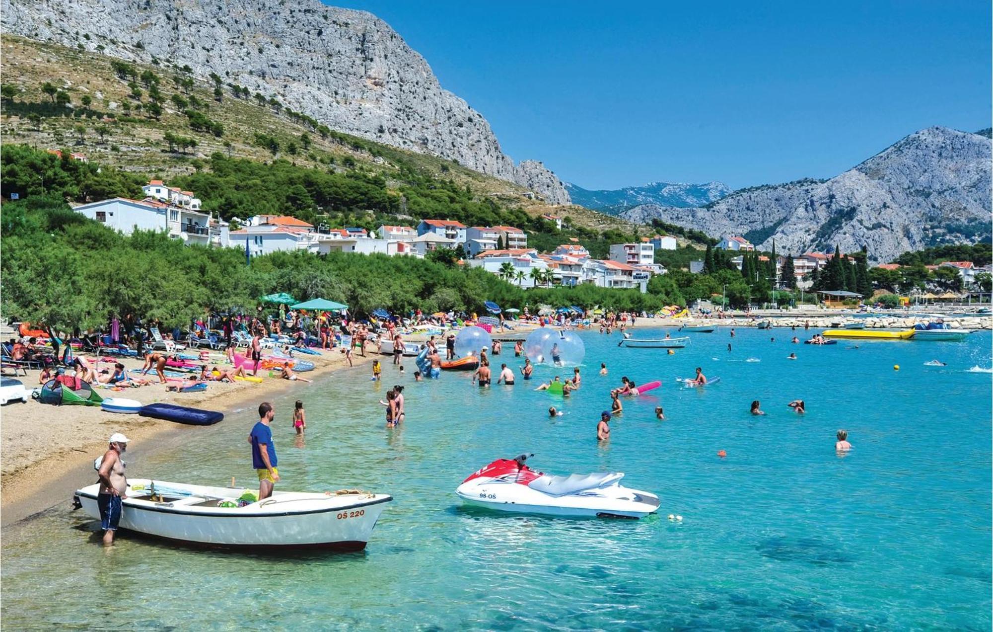 Gorgeous Apartment In Omis With House Sea View Esterno foto